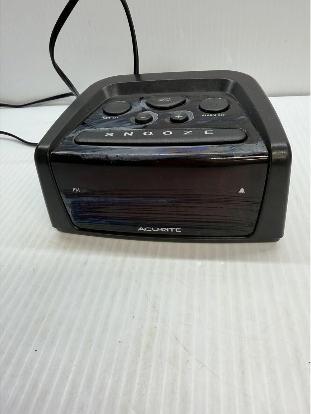 Acu-Rite 13019 Intertek Time Alarm Clock With Adjustable Volume And Brightness